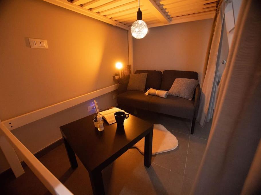 Modern Loft Center Of Turin + Jacuzzi 30M Metro Lägenhet Collegno Exteriör bild