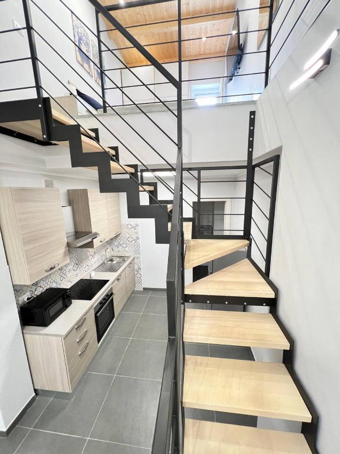 Modern Loft Center Of Turin + Jacuzzi 30M Metro Lägenhet Collegno Exteriör bild